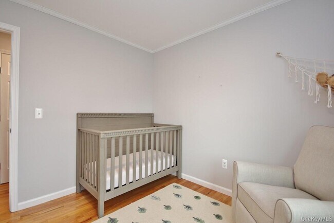 Building Photo - 478 Lake Rd