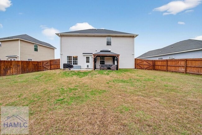 Building Photo - 245 Alcott Cir