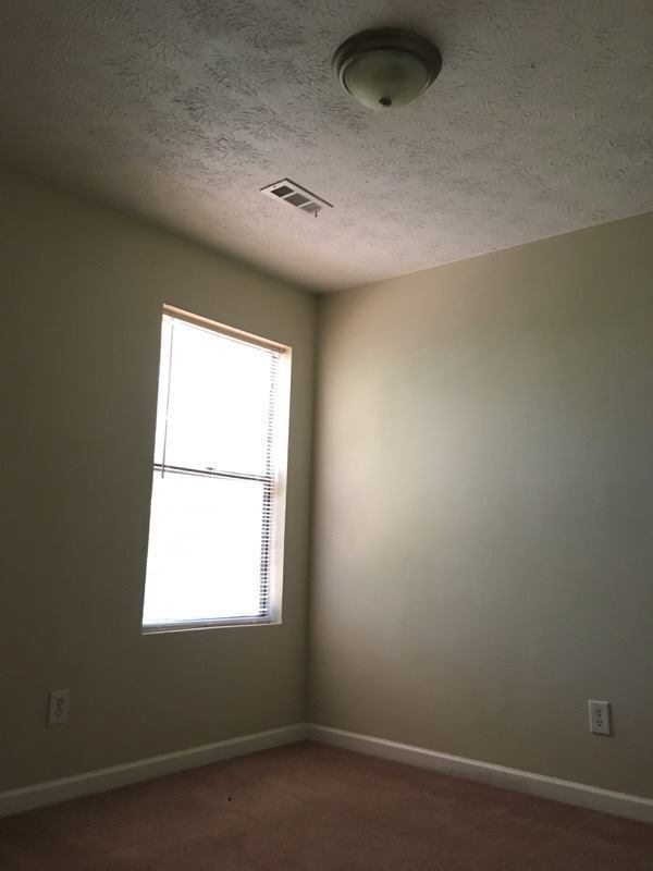 Building Photo - Beautiful 4BR/2BA home nestled in a quiet Ellenwood GA