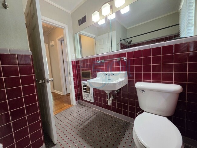 Building Photo - **Stunning New Rental Opportunity in Park Hill!**