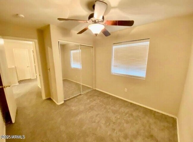 Building Photo - 4056 E Abraham Ln