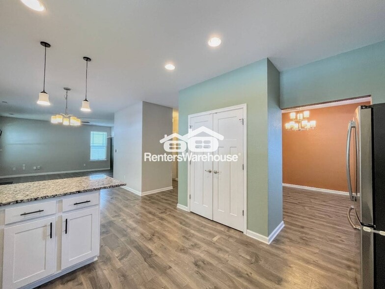 Building Photo - 4056 Ravine Gap Dr