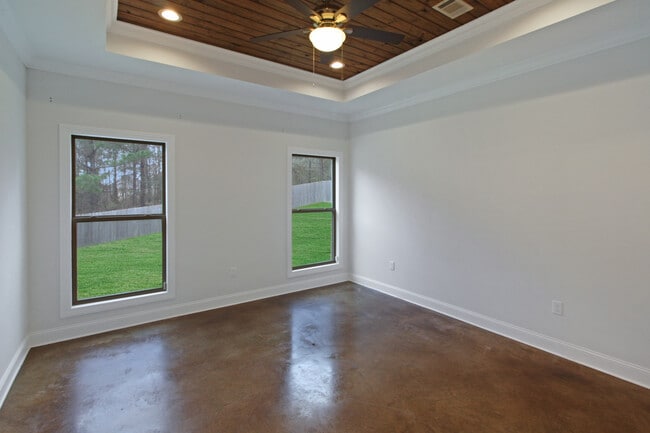 Building Photo - 1172 Greenfield Cir