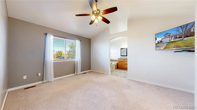 Building Photo - 8596 Bluegrass Cir