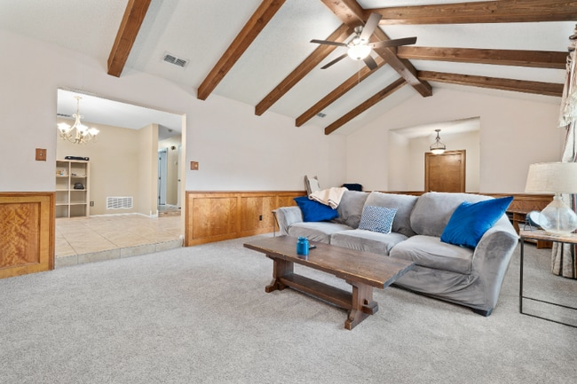 Building Photo - 13737 River Canyon Dr