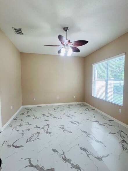 Building Photo - 31748 Blythewood Way