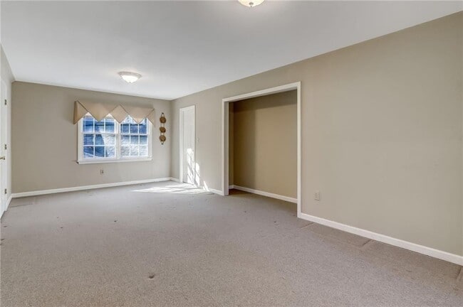 Building Photo - 344 Lost Creek Dr NW