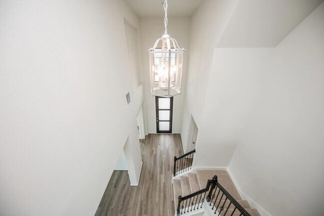 Building Photo - 32402 Clouser Crawdad Ct