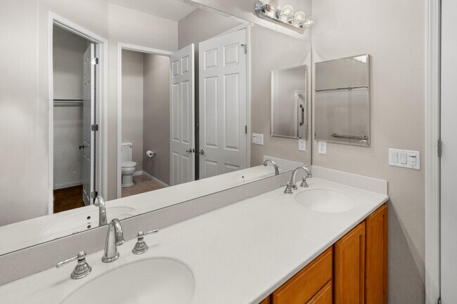 Building Photo - 81370 Avenida Altamira