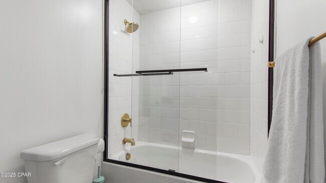 Building Photo - 6422 US-98