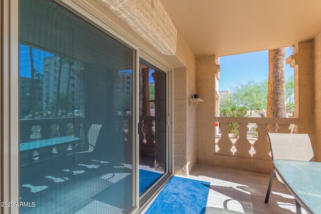 Building Photo - 7850 E Camelback Rd