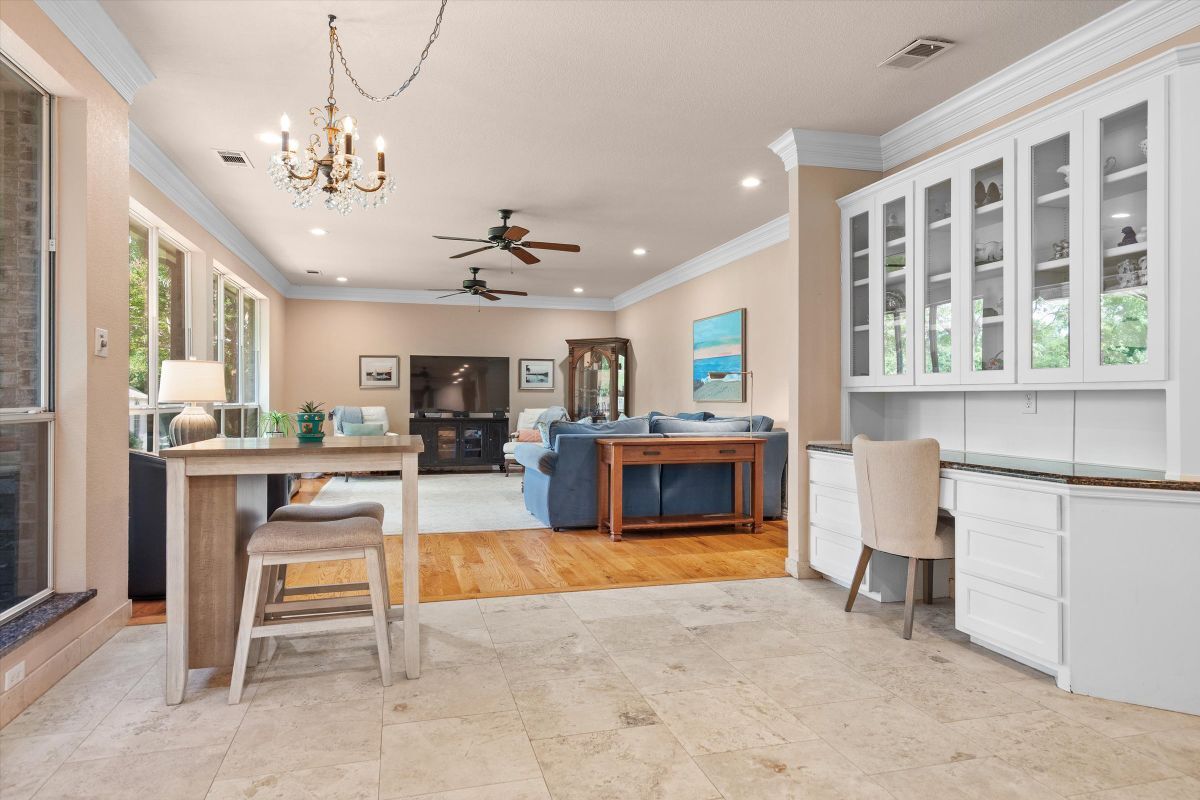 Building Photo - 3933 Bordeaux Cir