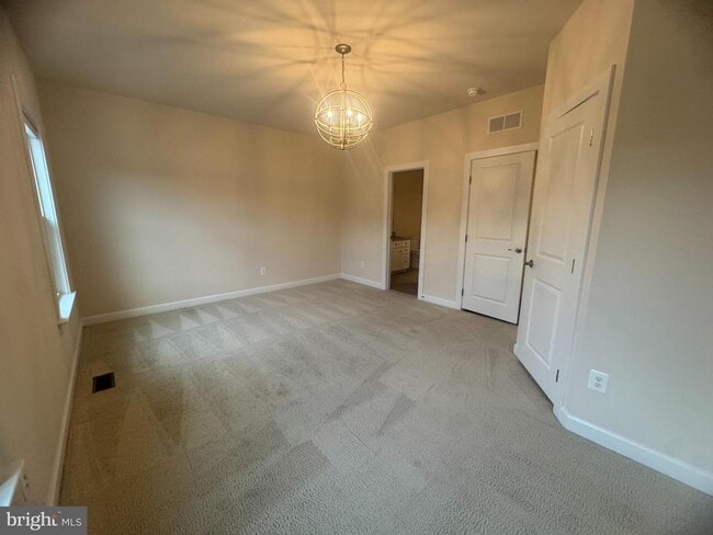 Building Photo - 3165 Virginia Bluebell Ct