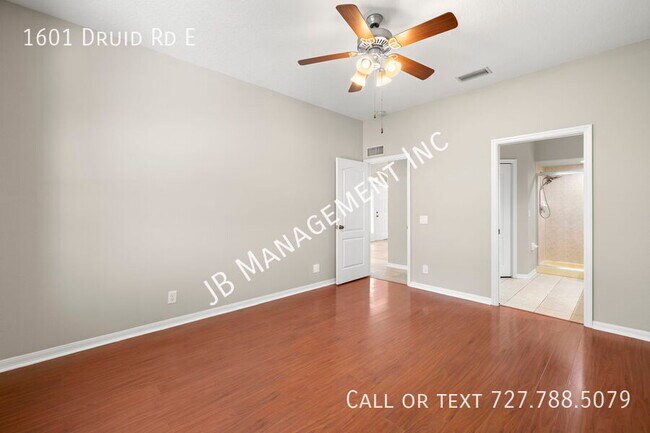Building Photo - 1601 Druid Rd