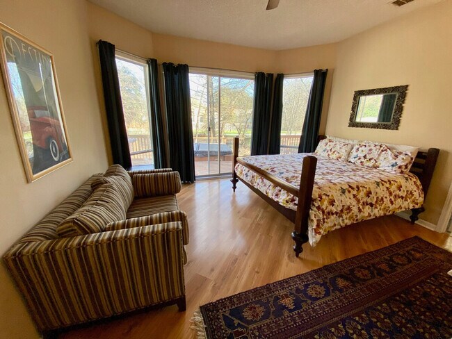 Building Photo - 14811 Great Willow Dr