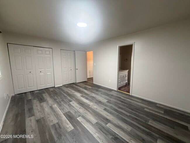 Building Photo - 336 Sawmill Rd