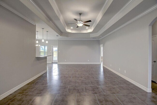 Building Photo - 7530 Sable Creek Dr