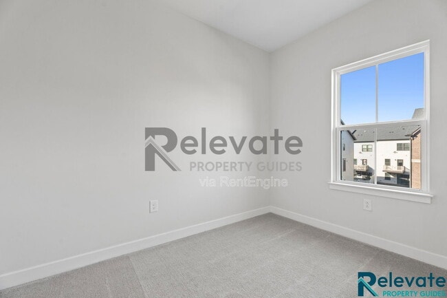 Building Photo - 2008 Old Manchester St