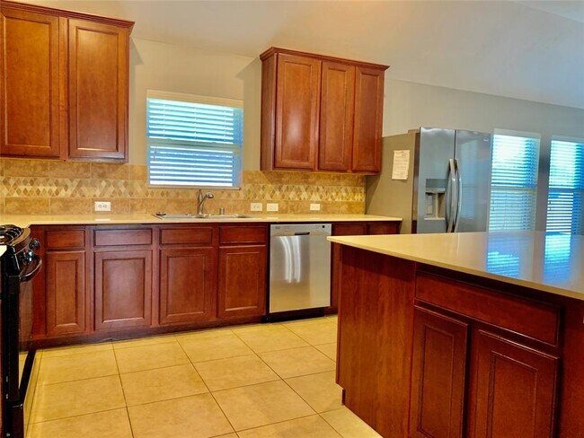 Building Photo - 8302 Kerrington Glen Dr