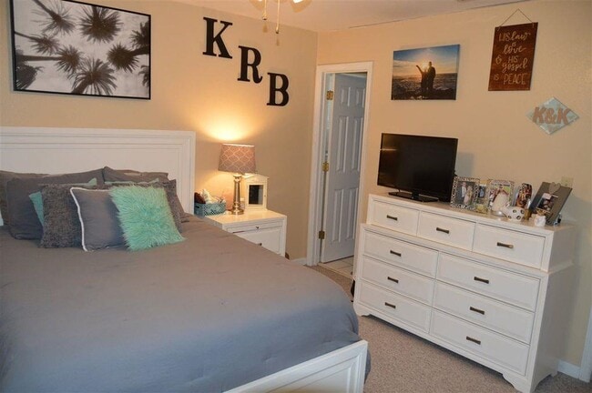 Building Photo - 2173 Timberwood Cir S