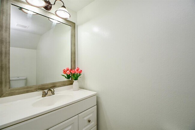 Building Photo - 20519 Terra Springs Dr