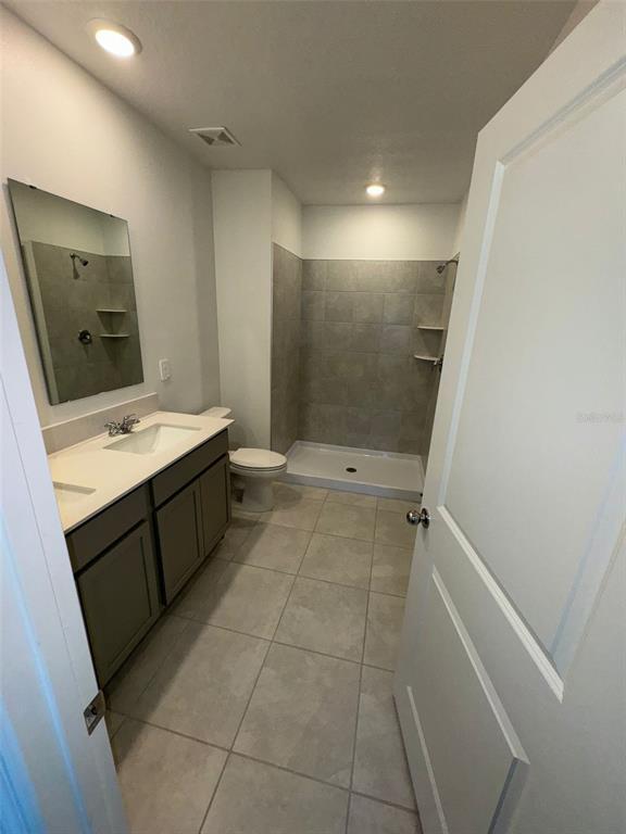 Building Photo - 1441 Deepwater Cir