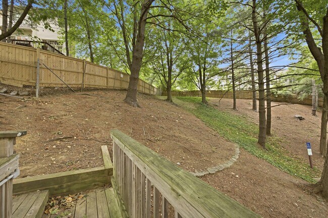 Building Photo - 5911 Edsall Rd