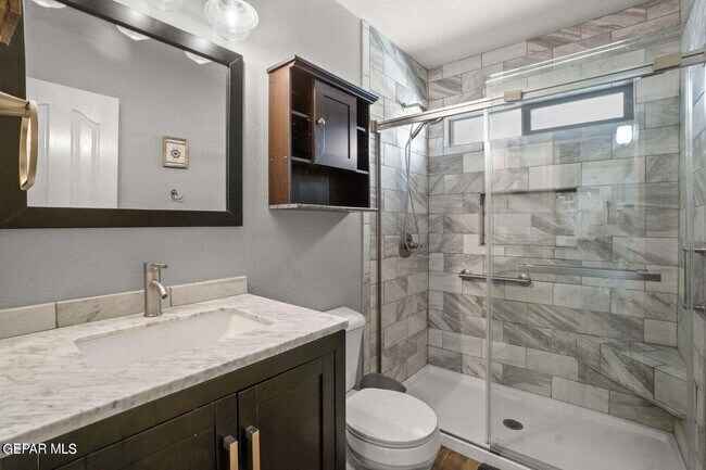 Building Photo - 11032 Bullseye St