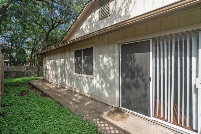 Building Photo - 4509 Brown Bark Pl