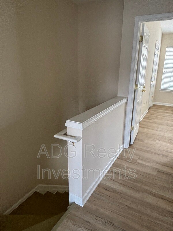 Building Photo - 5478 Werburgh St