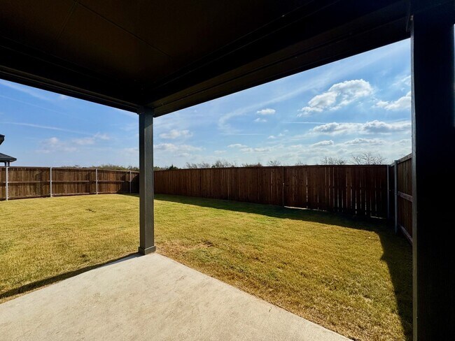 Building Photo - 3842-3844 Clovis St.