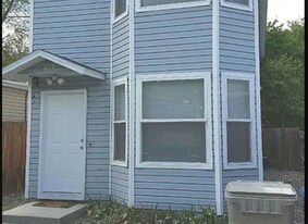 Building Photo - 2403 S Atlantic St