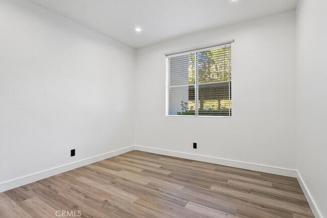 Building Photo - 25268 San Michele