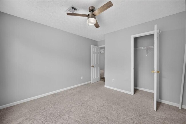 Building Photo - 530 Sterling Pointe Ct NW