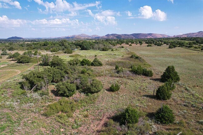 Building Photo - 20735 E County Rd 153