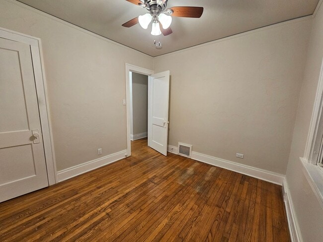 Building Photo - 3 Bedroom, Great SE location, near Mt Vernon Road