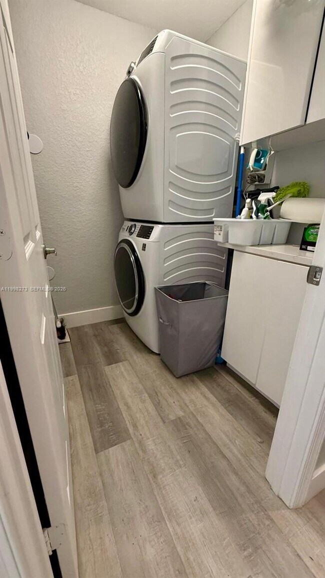 Building Photo - 12653 NW 7th Ct