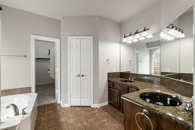Building Photo - 10582 Toffenham Dr