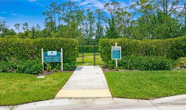 Building Photo - 7004 Mistral Wy