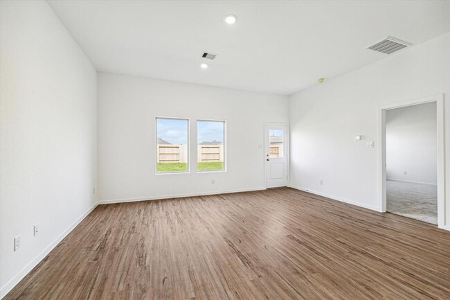 Building Photo - 9923 Oakheath Blf Dr