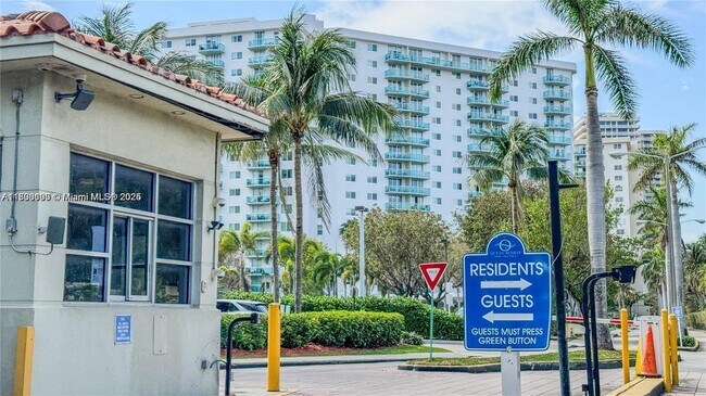 Building Photo - 19390 Collins Ave