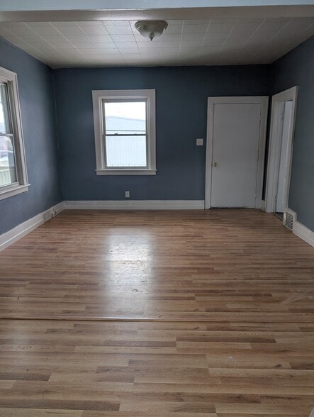 Building Photo - 1159 McKinley St