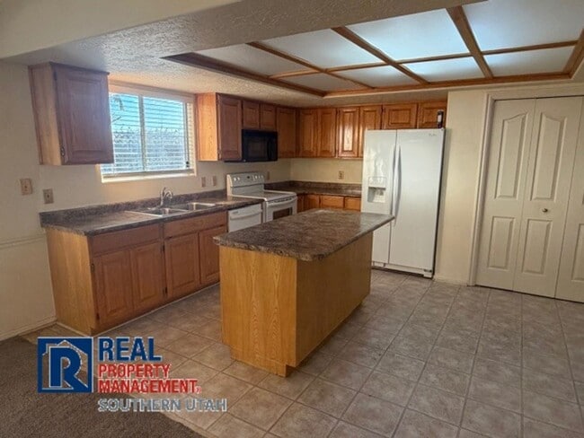 Building Photo - 3 Bed / 2 Bath Home for Rent in Santa Clara