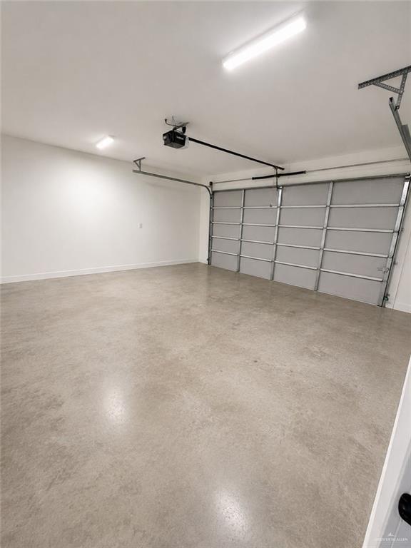 Building Photo - 14 Stablewood