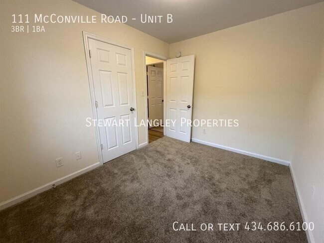 Building Photo - 111 McConville Rd