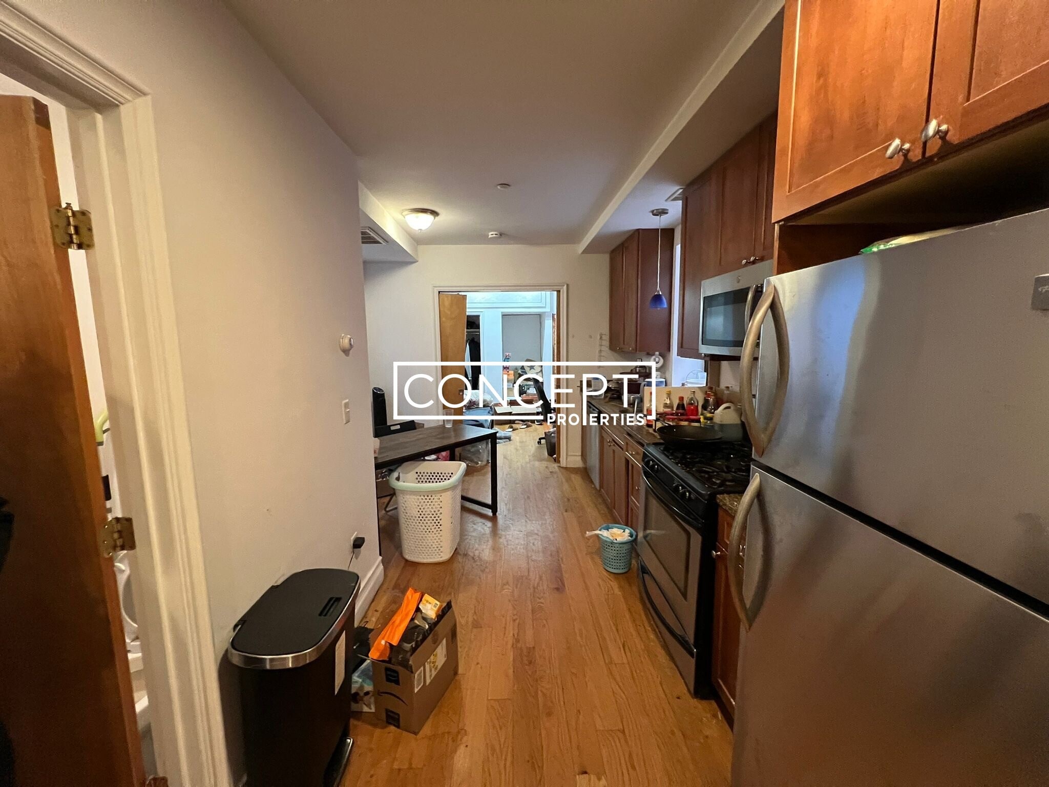 Building Photo - 64 Louis Prang St