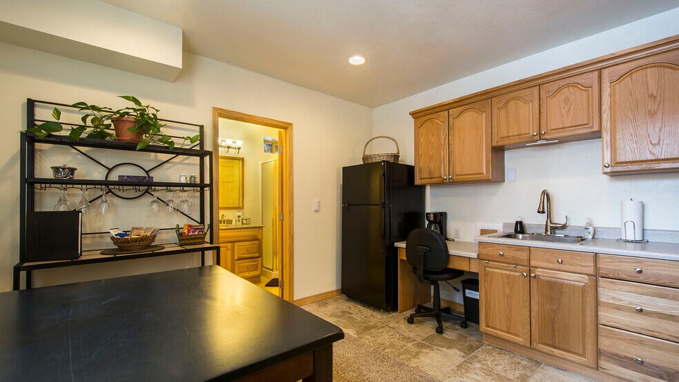 Building Photo - 1484 Willow Loop