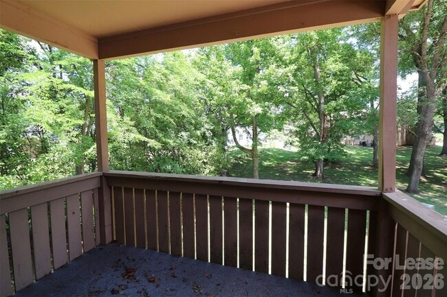Building Photo - 1472 Riverwood Ct