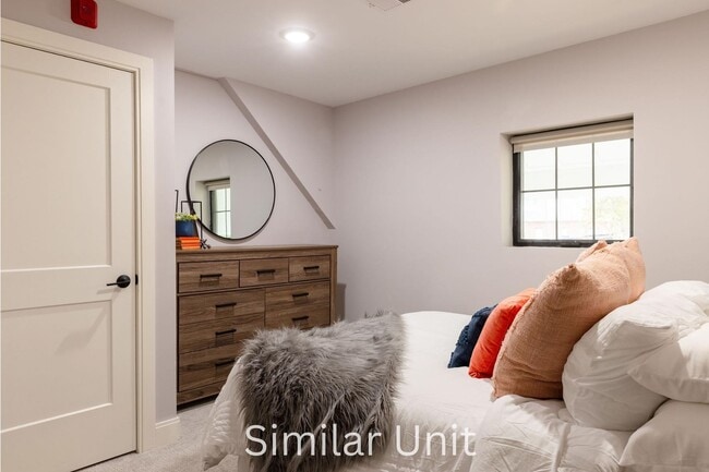 Building Photo - 7 Stickney Ave