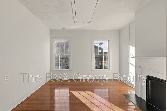 Building Photo - 27 S Jefferson St